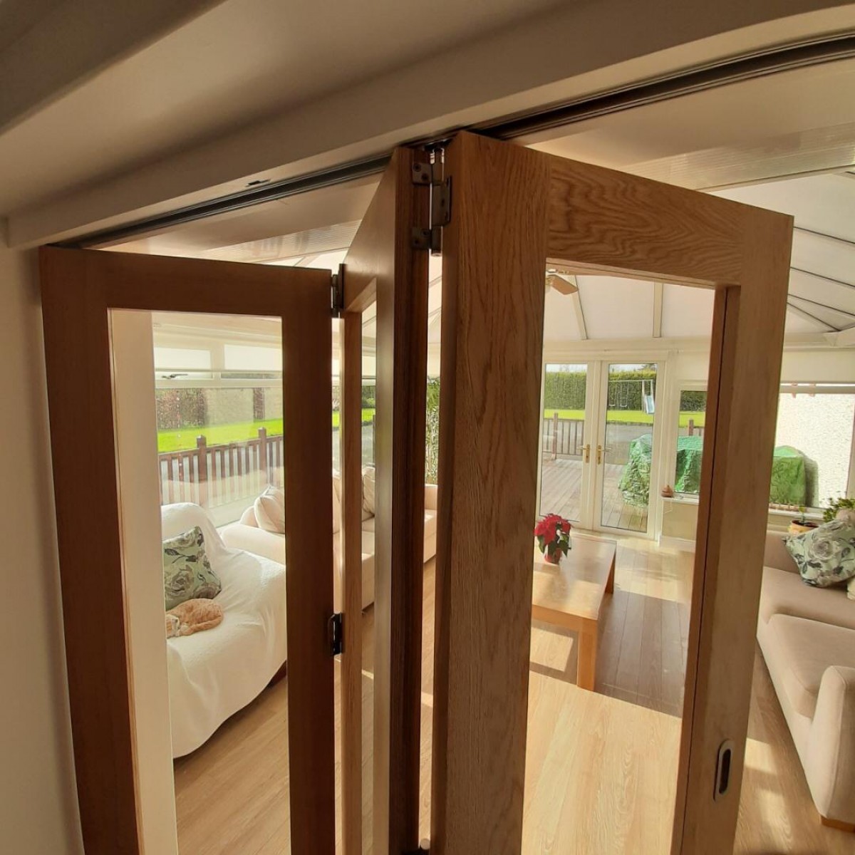 Roomflex BiFold Door Kit RFK1 With 2M Track